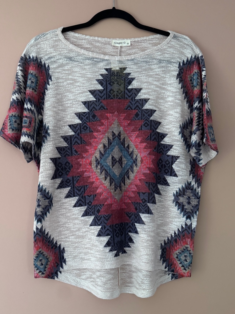 Aztec Print Short Sleeve Tunic Top in Cream and Red